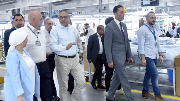 الرئيس التنفيذي للهيئة العامة للاستثمار والمناطق الحرة ومحافظ الإسماعيلية