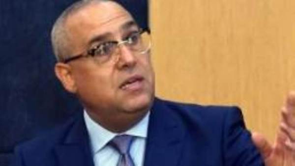 وزير الإسكان