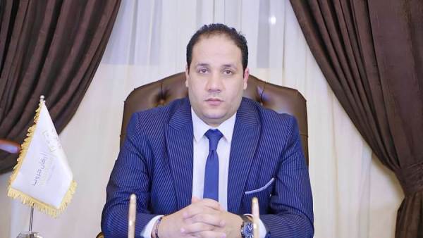 عماد عيسي