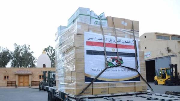 مساعدات مصر لليبيا