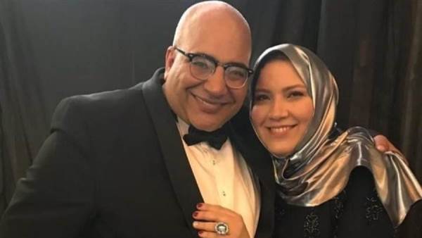 بيومي فؤاد وزوجته
