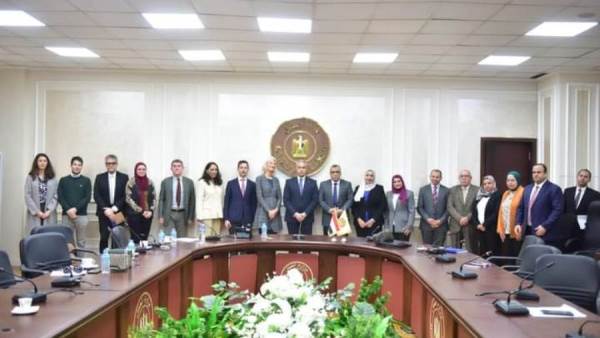 وزارة العمل