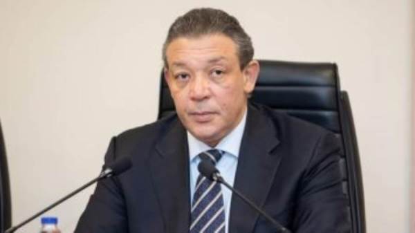 حازم عمر