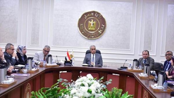 وزير العمل