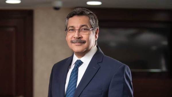 حسن غانم الرئيس التنفيذي العضو المنتدب لبنك التعمير والإسكان
