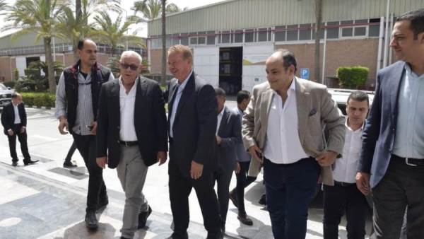 وزير التجارة والصناعة