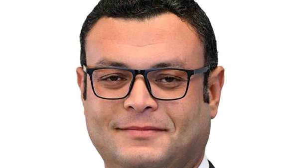 وزير الأسكان