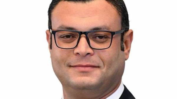 وزير الإسكان