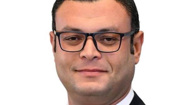 وزير الاسكان