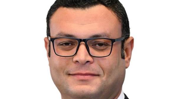 وزير الأسكان