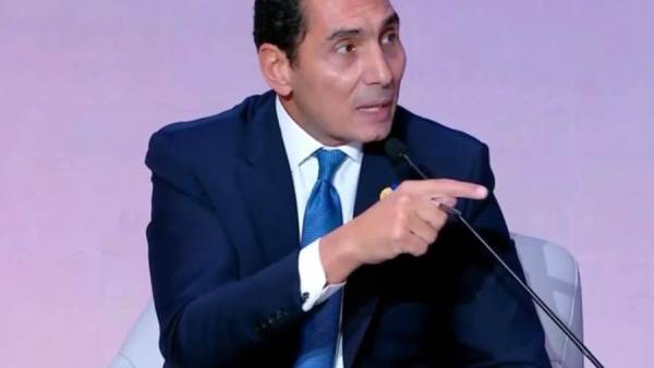 وزير الرياضة: طرح مبادرات جديدة لسد الفجوات فى مساري المرافق الرياضية ومتطلبات الشباب والرياضة 
